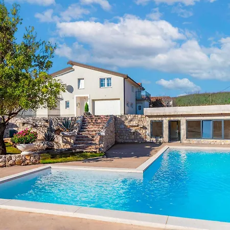 Secret Gem By Interhome